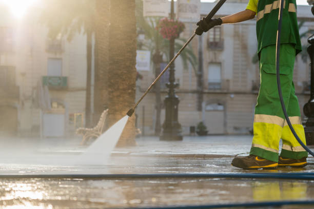 Best Playground Equipment Cleaning  in Greenbriar, VA